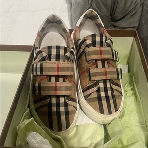 Burberry Kids Checkered Sneakers - Beige and Red